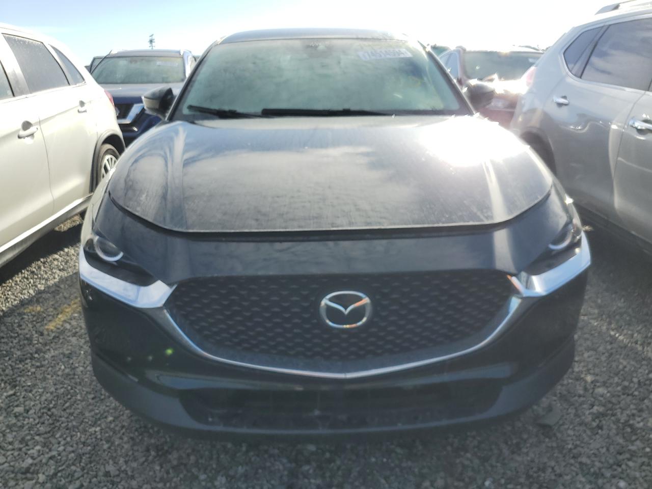 2022 Mazda CX-30 VIN 3MVDMBAL1NM448549 Copart auction photo, water/flood damage thumbnail 5