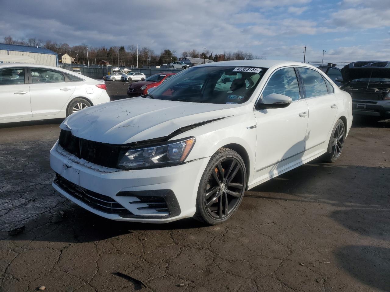 2017 Volkswagen Passat VIN 1VWDT7A37HC001910