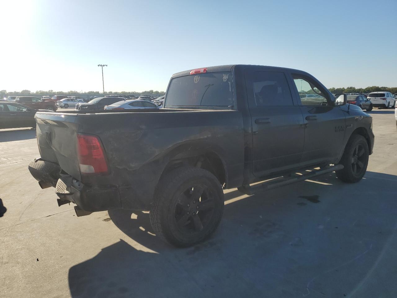 2016 RAM 1500 VIN 3C6RR6KT3GG363817 Copart auction photo, front end / rear end damage thumbnail 3