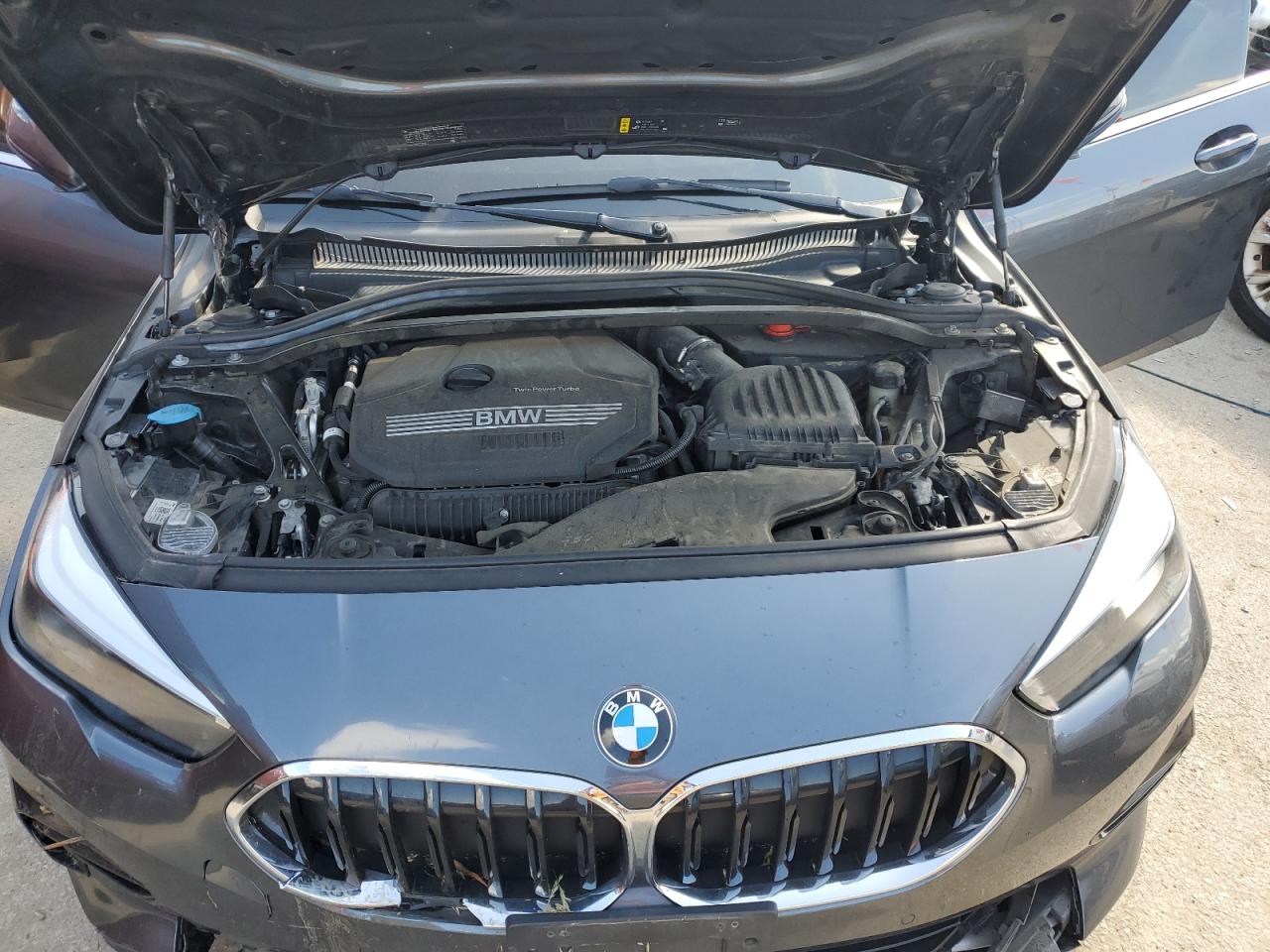 2020 BMW 2er VIN WBA73AK07L7G10305 Copart auction photo, front end damage thumbnail 11