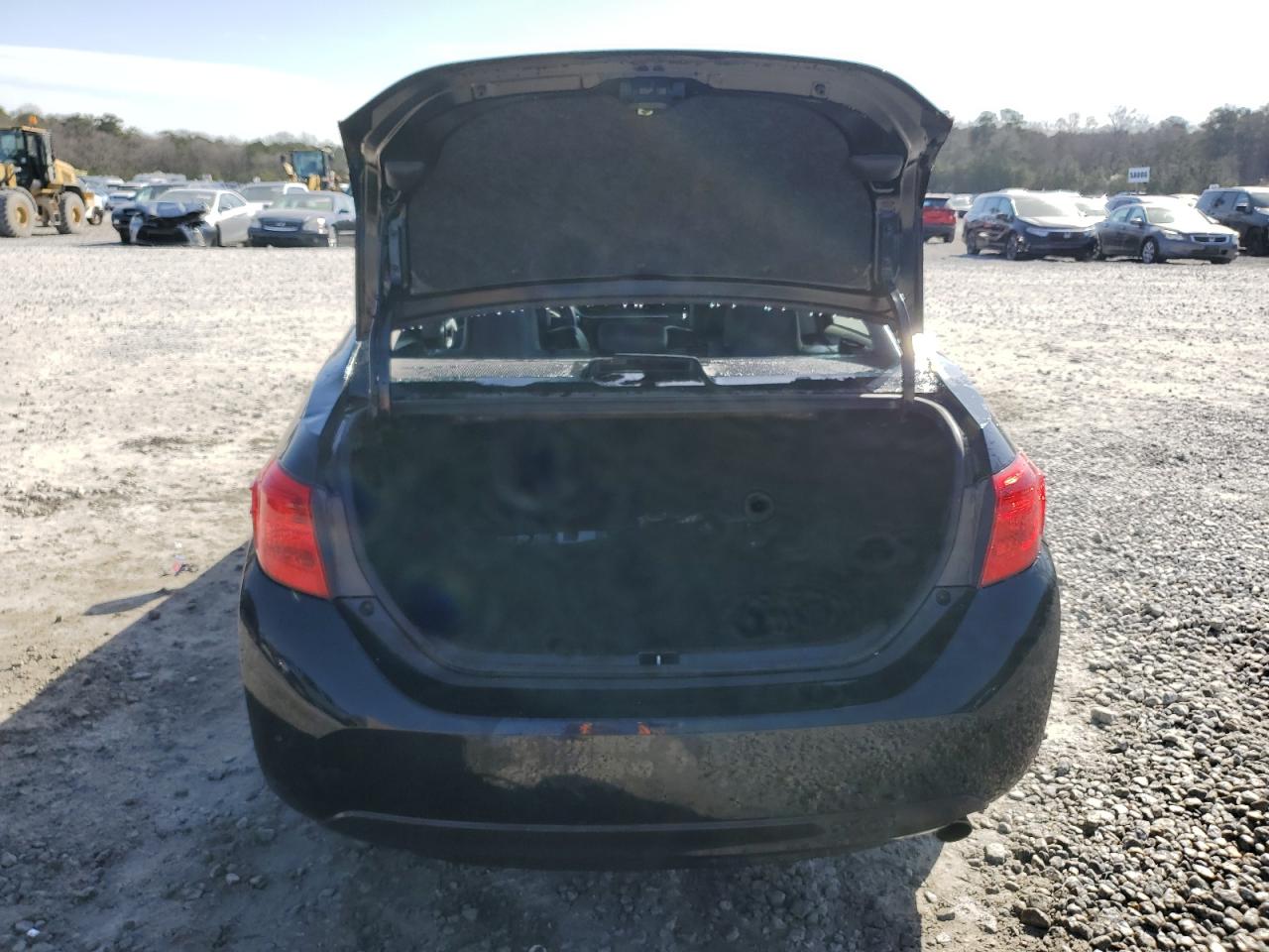 2018 Toyota Corolla VIN 5YFBURHE9JP807903 Copart auction photo, rear end / minor dent/scratches damage thumbnail 6