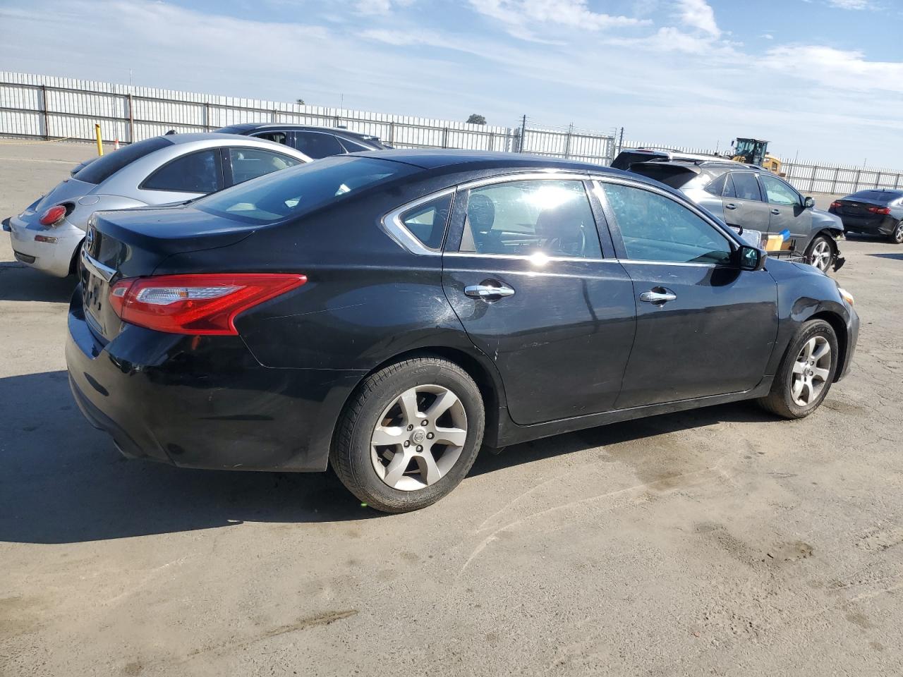 2017 Nissan Altima VIN 1N4AL3AP9HN341636 Copart auction photo, rear end / front end damage thumbnail 3