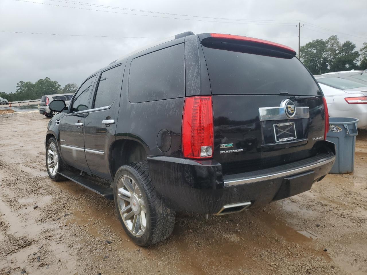 2012 Cadillac Escalade VIN 1GYS4DEF8CR221079 Copart auction photo, front end / minor dent/scratches damage thumbnail 2