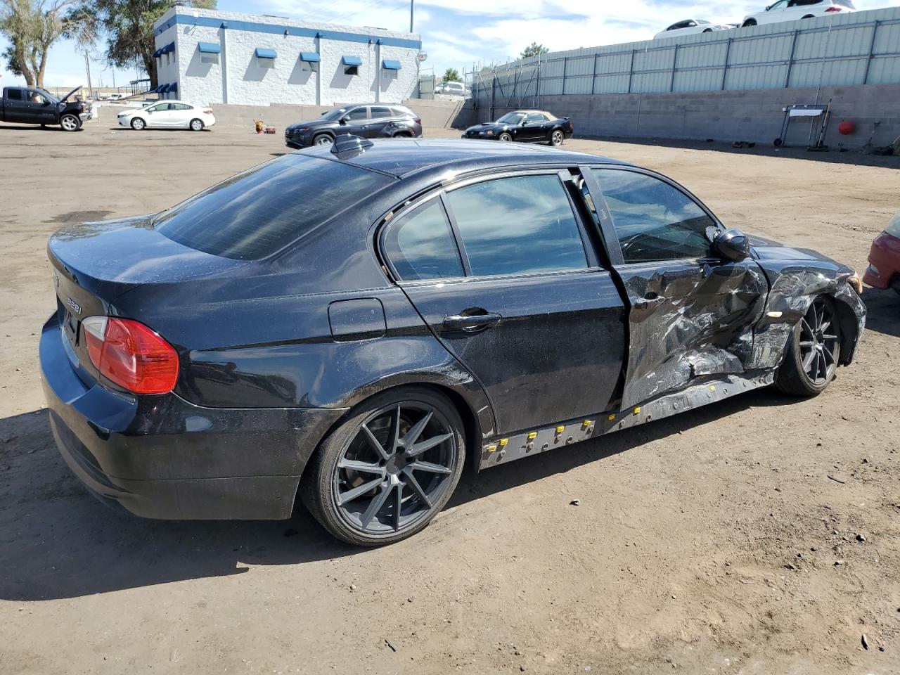 2008 BMW 3er VIN WBAVA37598NL54844 Copart auction photo, side / front end damage thumbnail 3