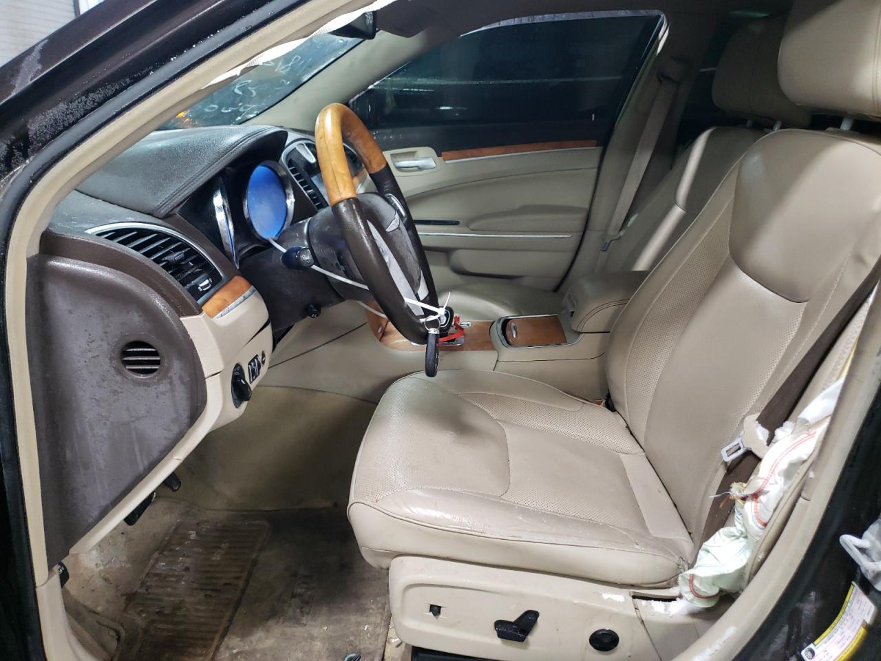 2013 Chrysler 300 VIN 2C3CCAKG6DH659744 Copart auction photo, all over damage thumbnail 7