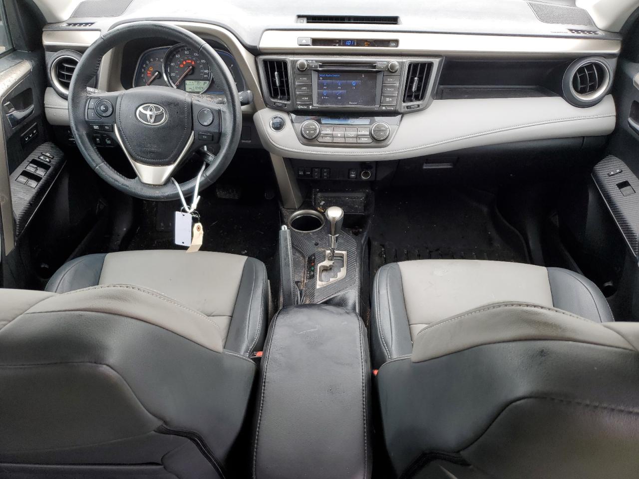 2015 Toyota RAV 4 VIN 2T3YFREV5FW204131 Copart auction photo, front end damage thumbnail 8