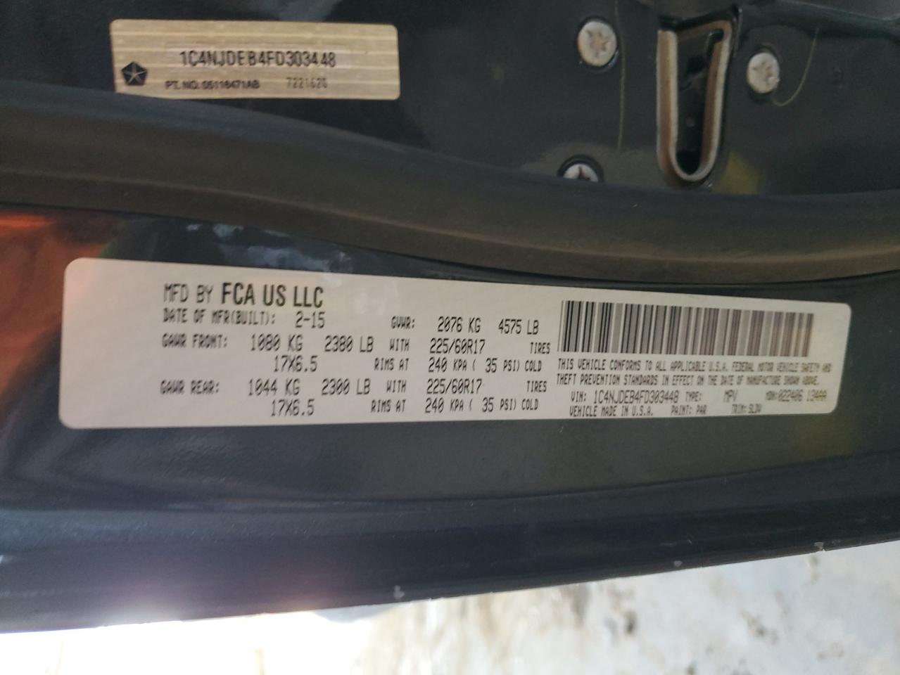 2015 Jeep Compass VIN 1C4NJDEB4FD303448 Copart auction photo, rear end / side damage thumbnail 13