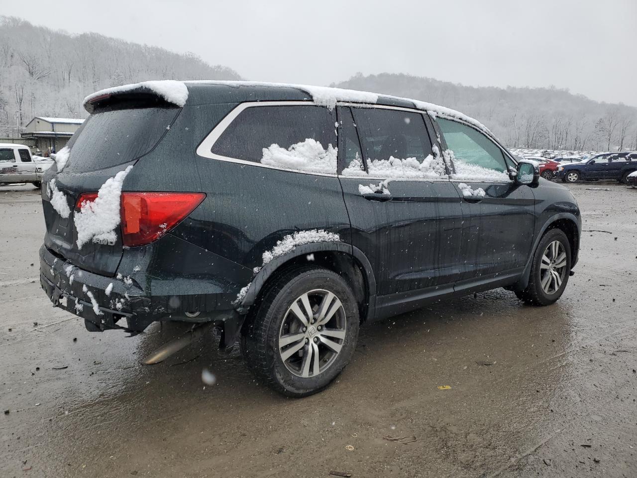 2018 Honda Pilot VIN 5FNYF6H5XJB068006 Copart auction photo, mechanical / rear end damage thumbnail 3