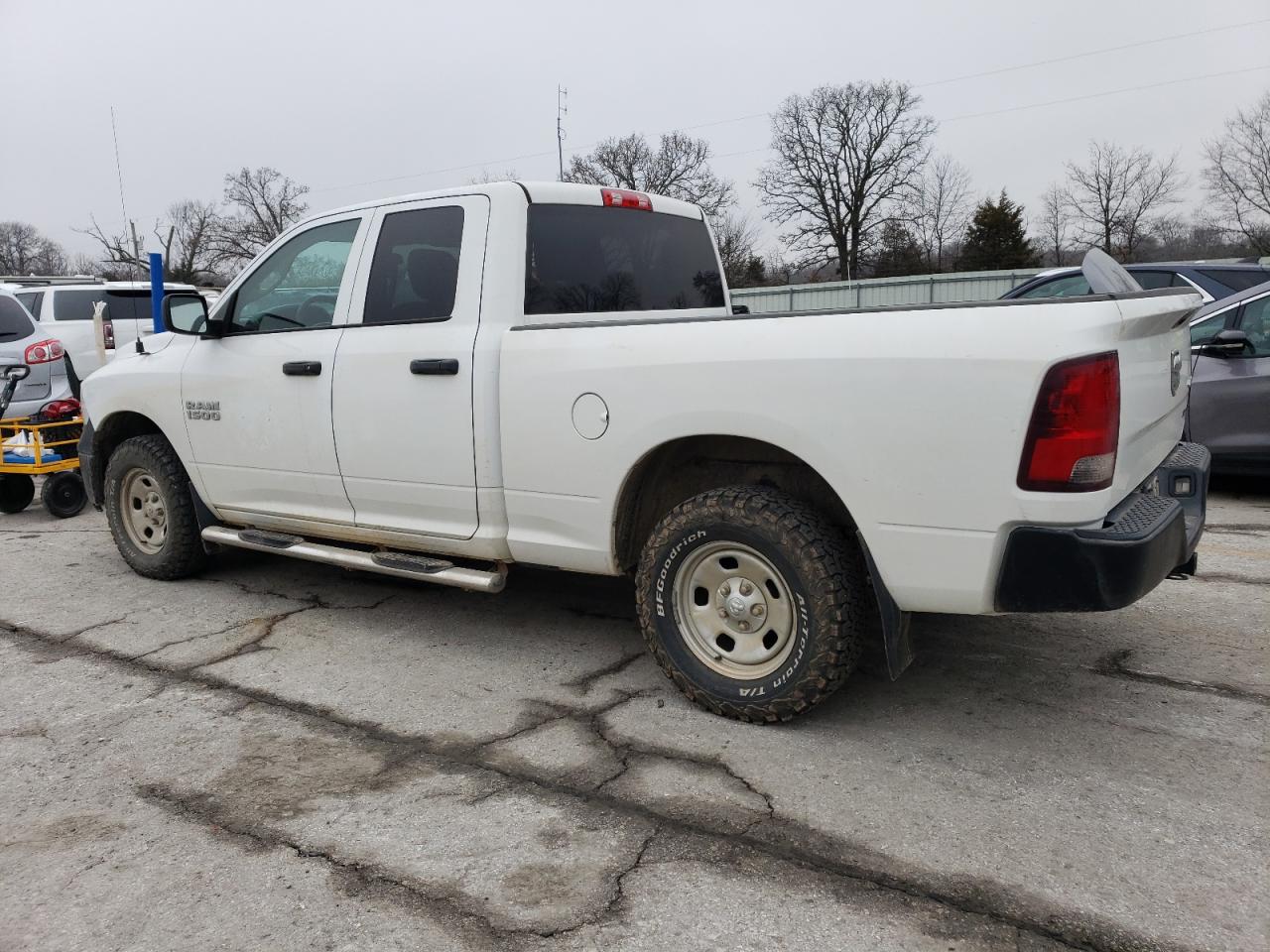 2017 RAM 1500 VIN 1C6RR7FG5HS797282 Copart auction photo, side / rear end damage thumbnail 2