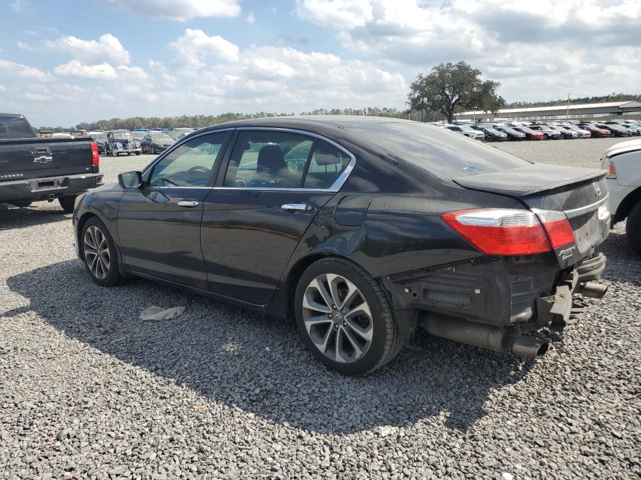 2015 Honda Accord VIN 1HGCR2F52FA218589 Copart auction photo, frame damage damage thumbnail 2