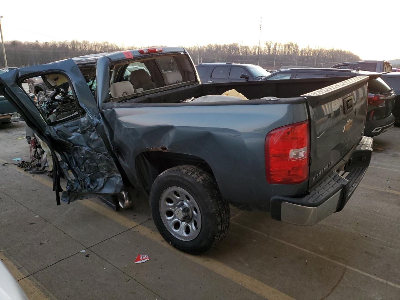 2007 Chevrolet Silverado VIN 2GCEC19J071674789 Copart auction photo, all over damage thumbnail 2
