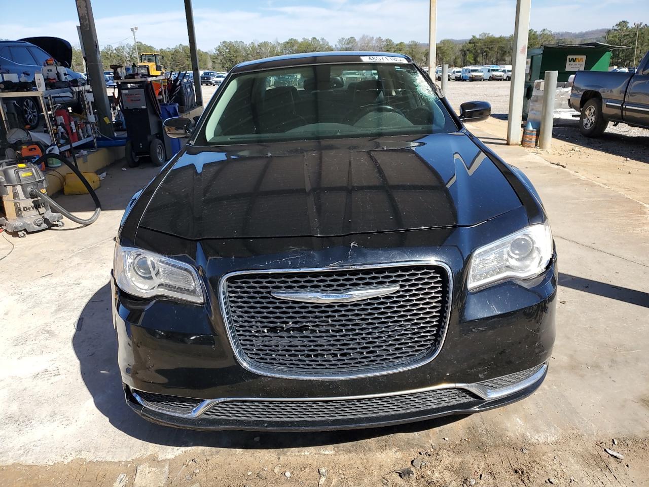 2015 Chrysler 300 VIN 2C3CCAAGXFH893826 Copart auction photo, side damage thumbnail 5