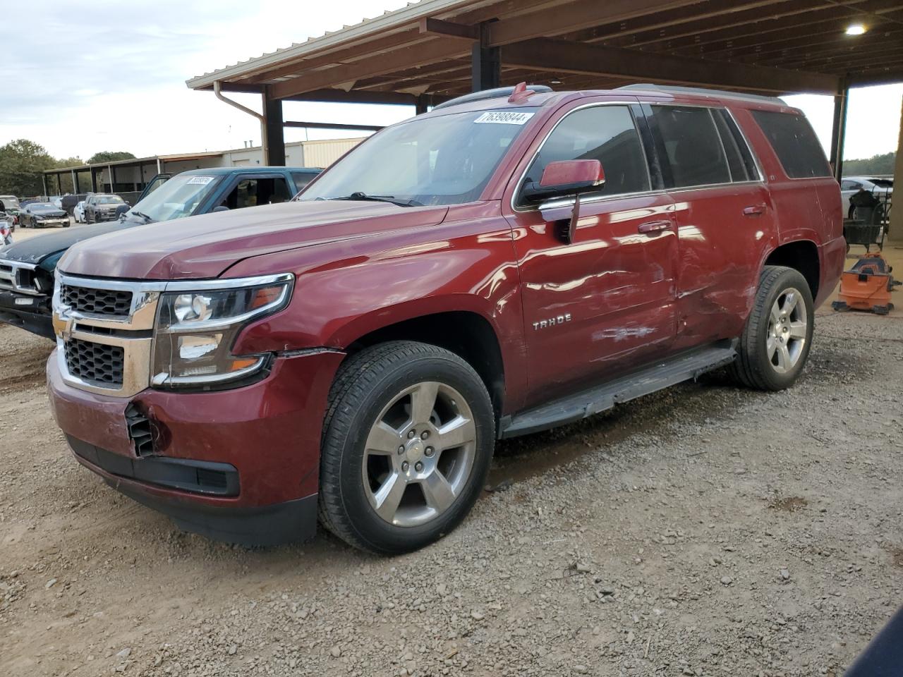 2016 Chevrolet Tahoe VIN 1GNSCBKC8GR333143