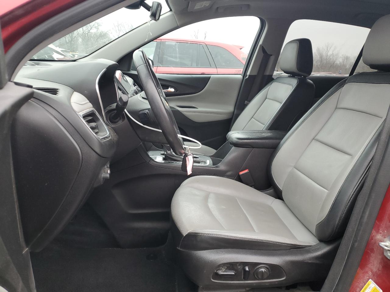 2018 Chevrolet Equinox VIN 2GNAXVEVXJ6104609 Copart auction photo, front end / side damage thumbnail 7
