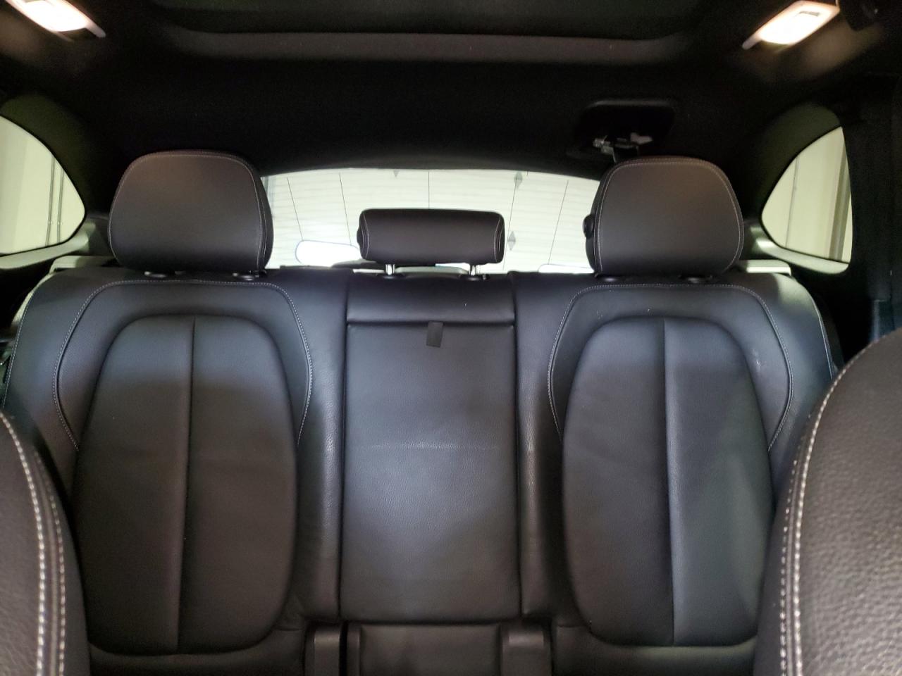 2018 BMW X1 VIN WBXHT3C38J3H31749 Copart auction photo, front end / side damage thumbnail 10