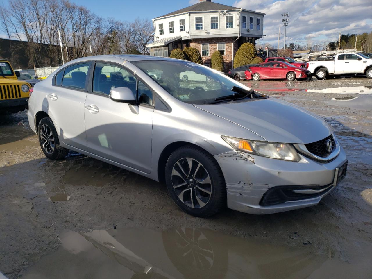 2013 Honda Civic VIN 2HGFB2F85DH534806 Copart auction photo, front end / rear end damage thumbnail 4
