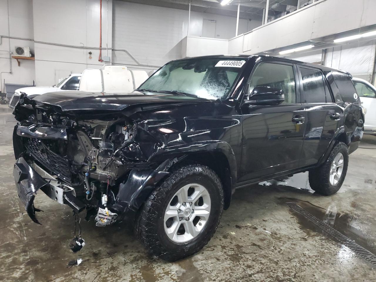 2021 Toyota 4Runner VIN JTEMU5JRXM5956106