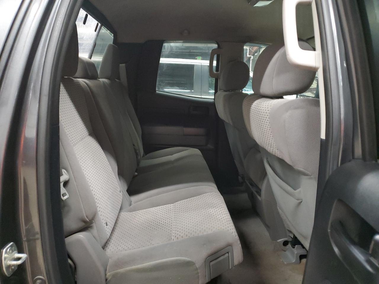 2011 Toyota Tundra VIN 5TFUM5F12BX024037 Copart auction photo, mechanical / minor dent/scratches damage thumbnail 10