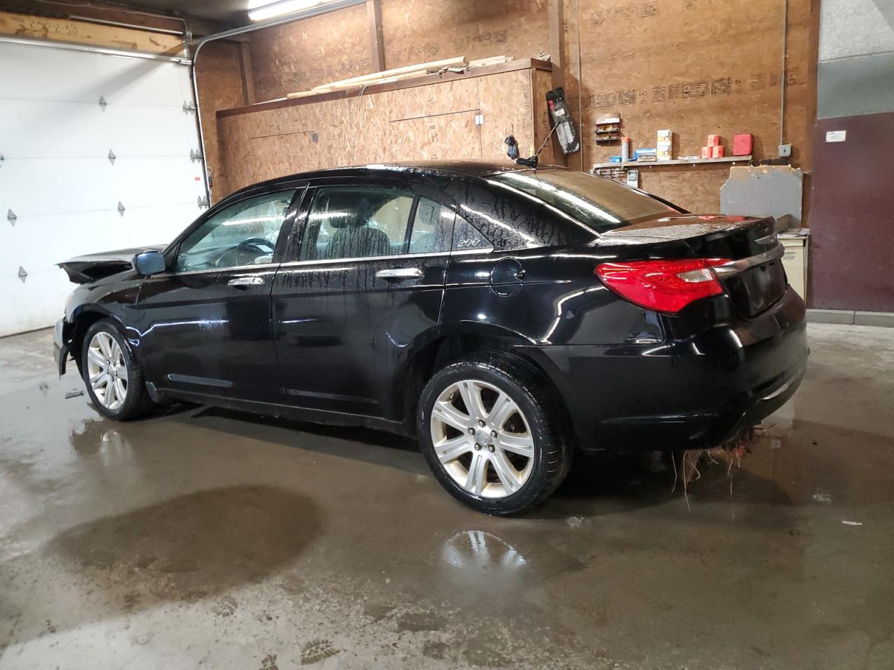 2011 Chrysler 200 VIN 1C3BC1FG9BN623380 Copart auction photo, front end / side damage thumbnail 2
