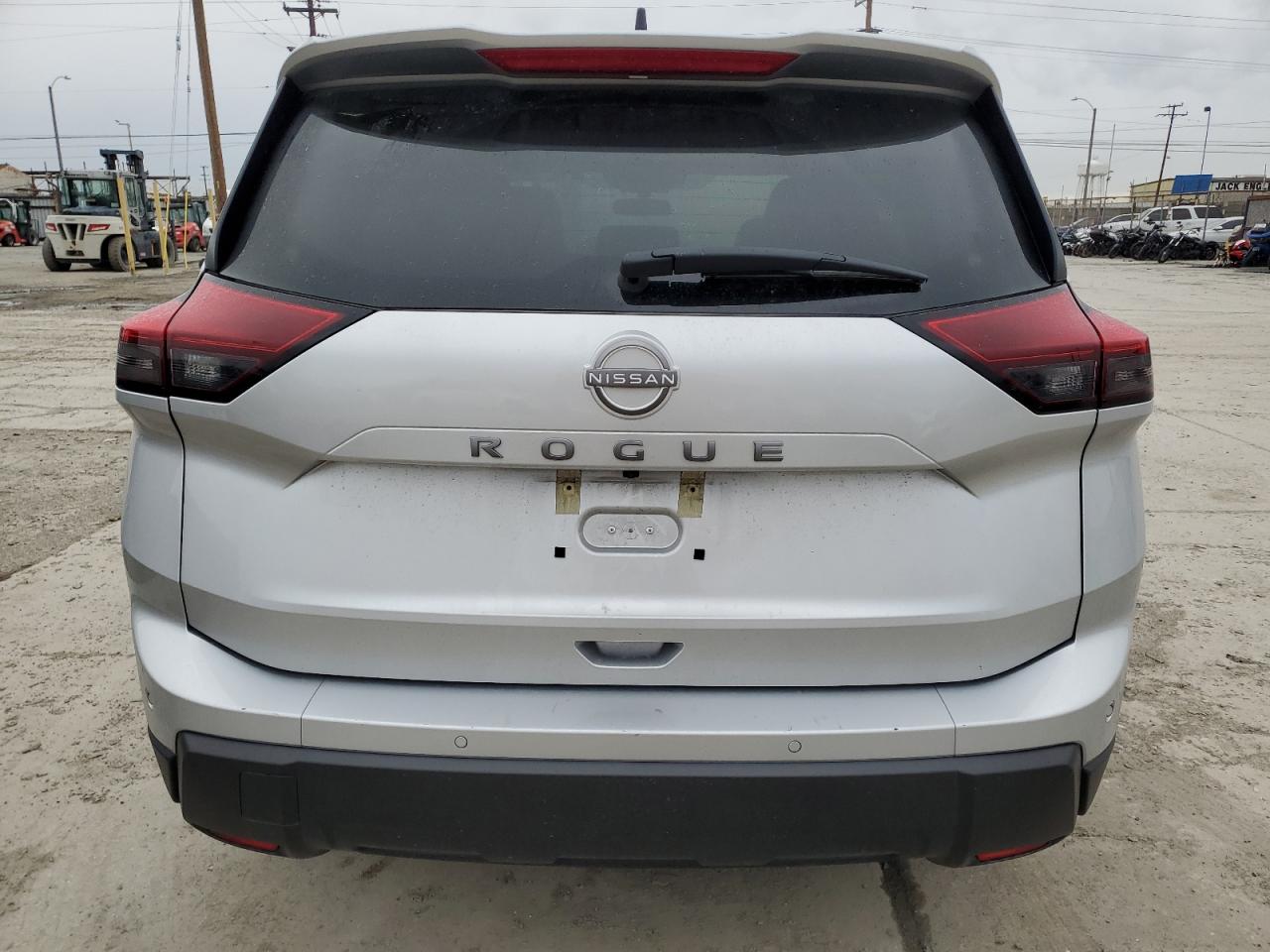 2024 Nissan Rogue VIN 5N1BT3AA2RC703194 Copart auction photo, front end damage thumbnail 6