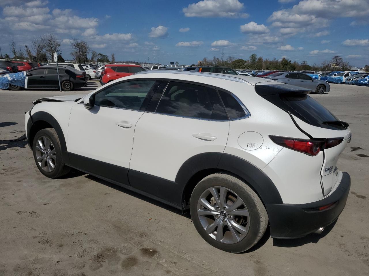 2022 Mazda CX-30 VIN 3MVDMBDL2NM450693 Copart auction photo, rear end / front end damage thumbnail 2