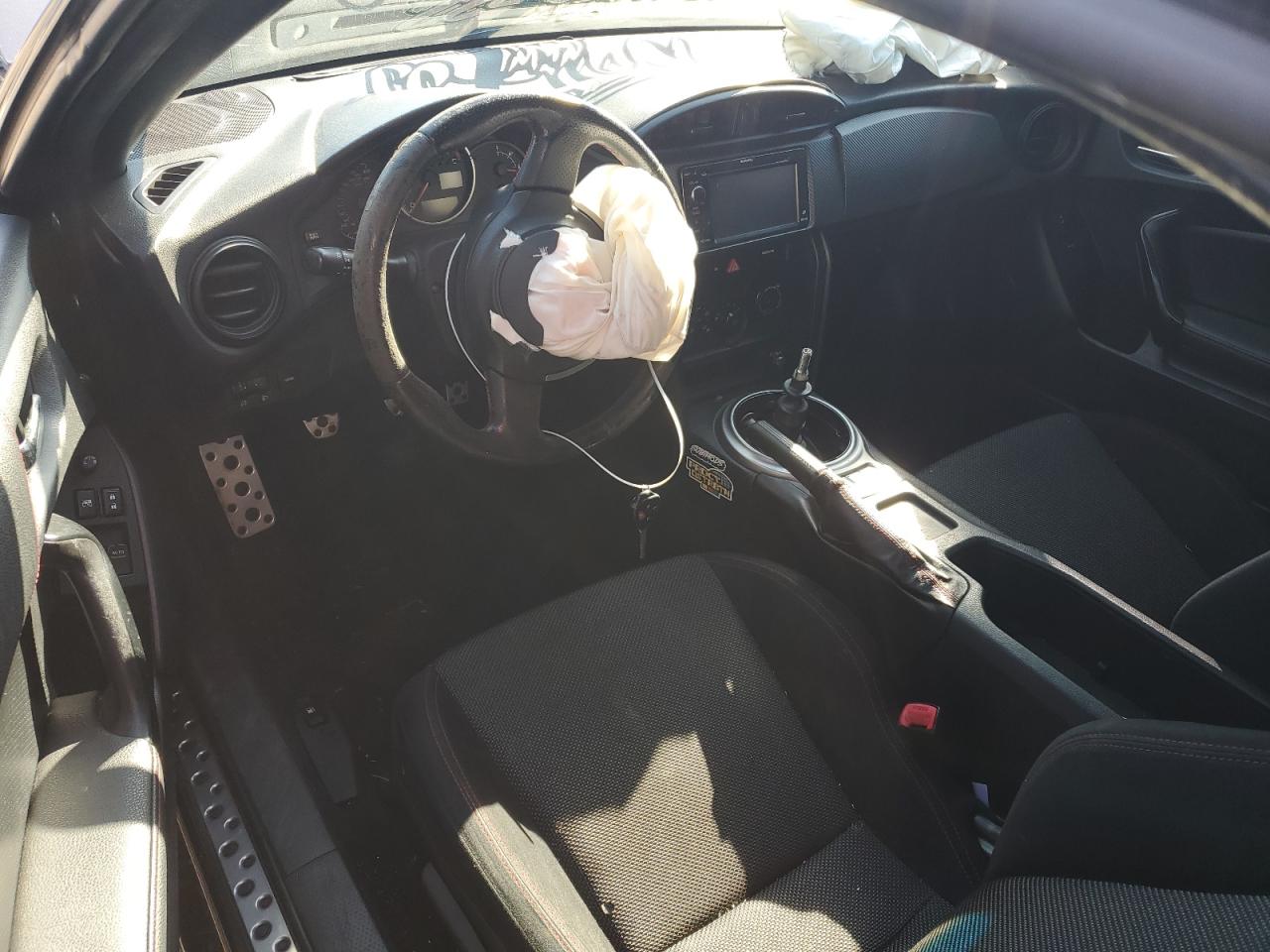 2015 Subaru BRZ VIN JF1ZCAB1XF9606779 Copart auction photo, front end / minor dent/scratches damage thumbnail 8