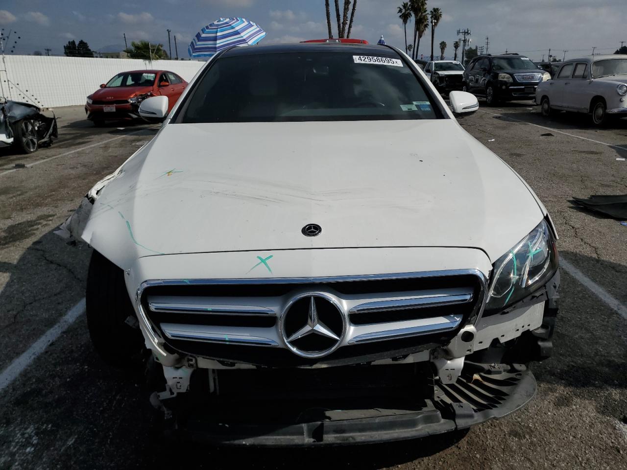 2018 Mercedes-Benz E-klasse VIN WDDZF4JB4JA428491 Copart auction photo, front end / minor dent/scratches damage thumbnail 5