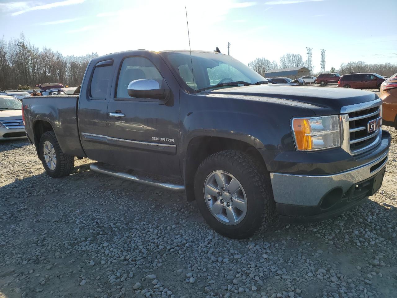 2013 GMC Sierra VIN 1GTR2VE71DZ223962 Copart auction photo, side / rear end damage thumbnail 4
