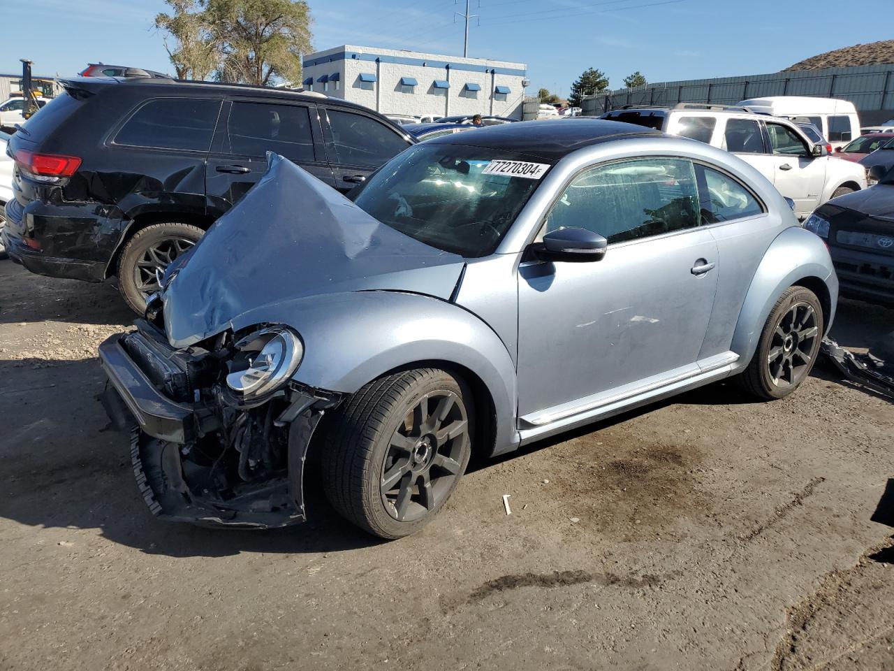 2019 Volkswagen Beetle VIN 3VWFD7ATXKM712061