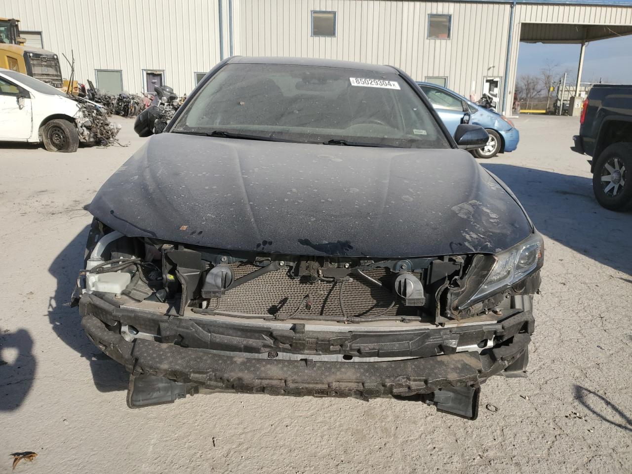 2018 Toyota Camry VIN 4T1B11HK7JU610565 Copart auction photo, all over damage thumbnail 5