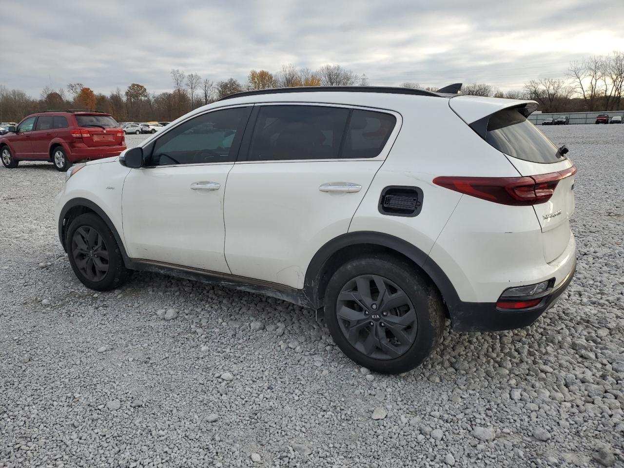 2020 KIA Sportage VIN KNDP6CACXL7799269 Copart auction photo, vandalism / rear end damage thumbnail 2