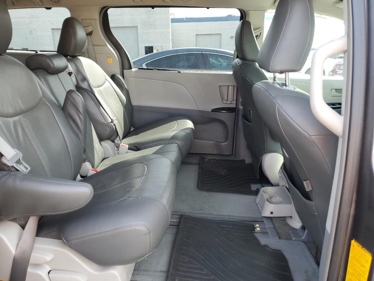 2013 Toyota Sienna VIN 5TDKK3DC2DS384696 Copart auction photo, front end damage thumbnail 11
