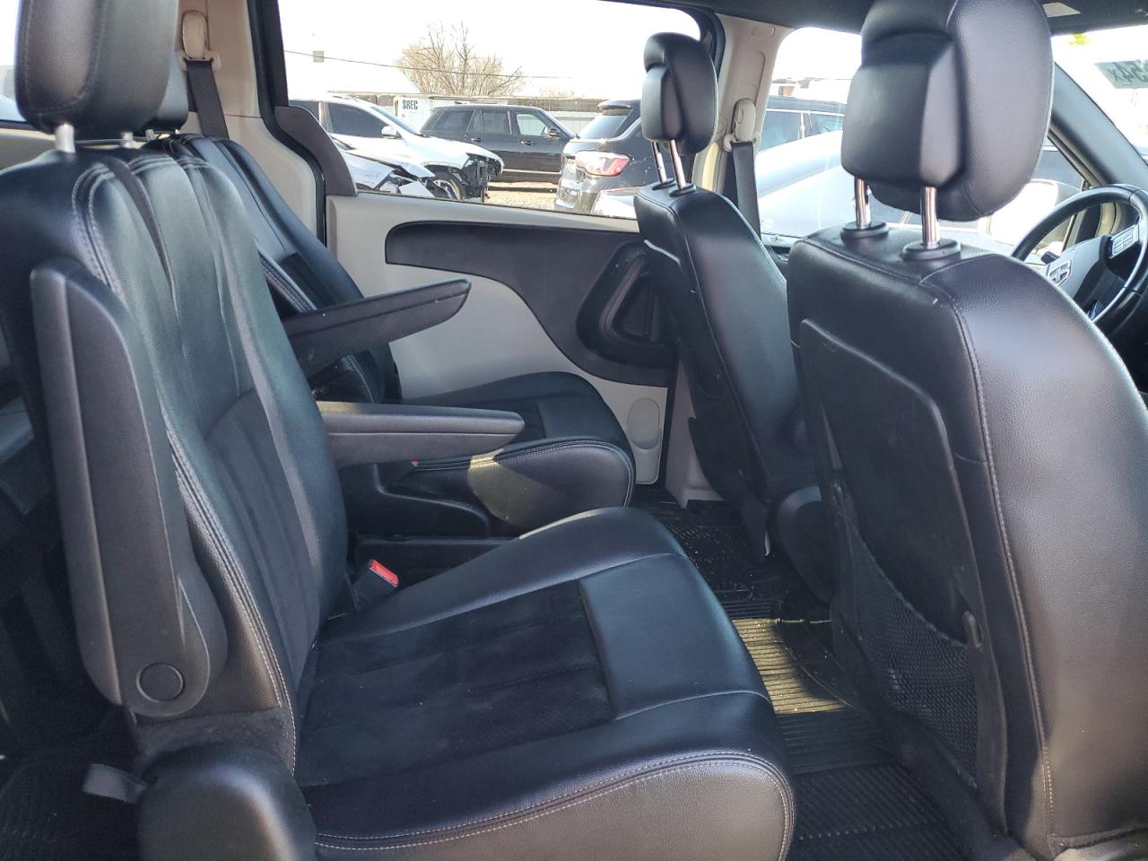 2018 Dodge Caravan VIN 2C4RDGCG1JR207937 Copart auction photo, rear end damage thumbnail 11