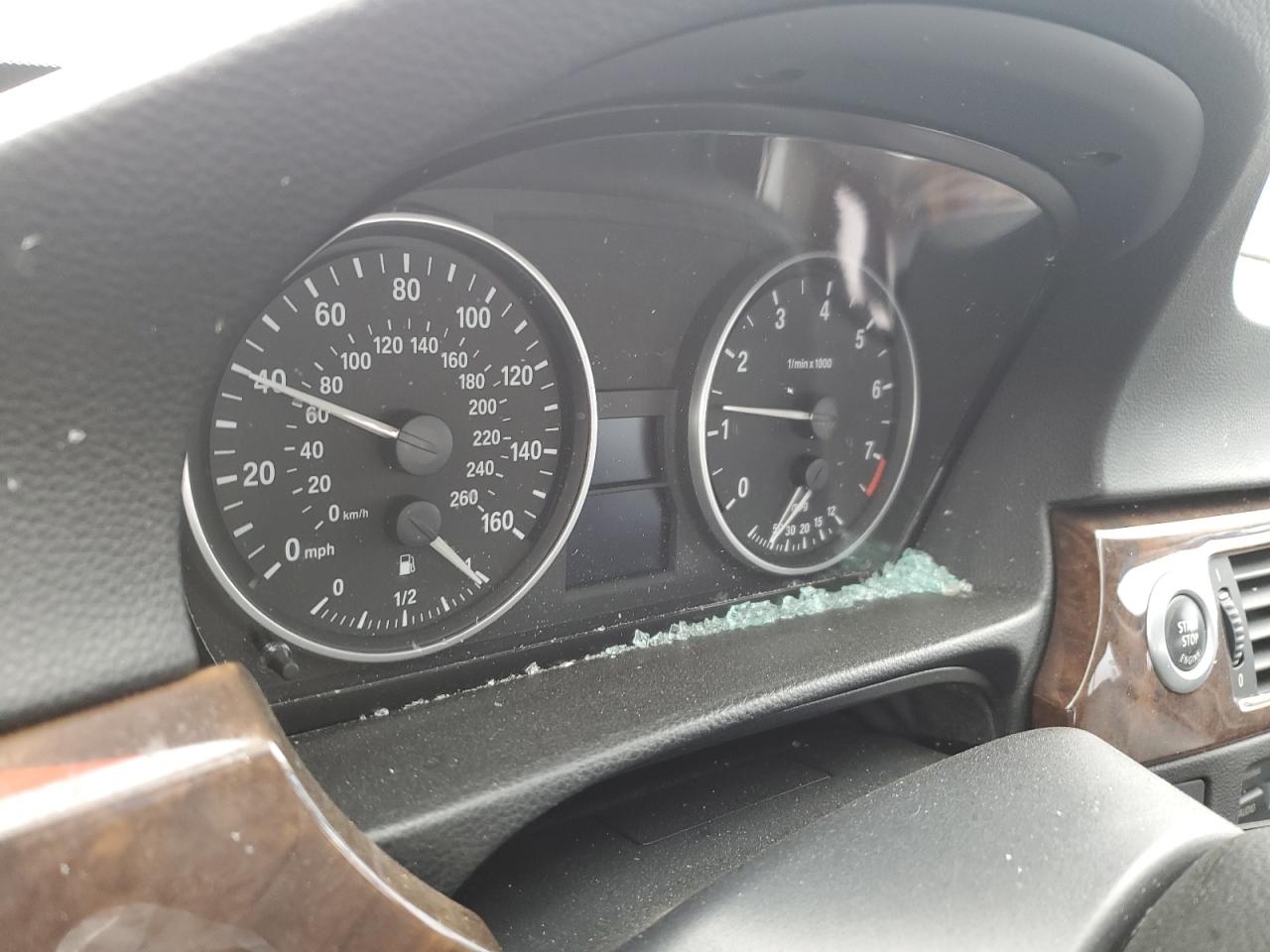 2007 BMW 3er VIN WBAVC73537KP34611 Copart auction photo, all over damage thumbnail 9