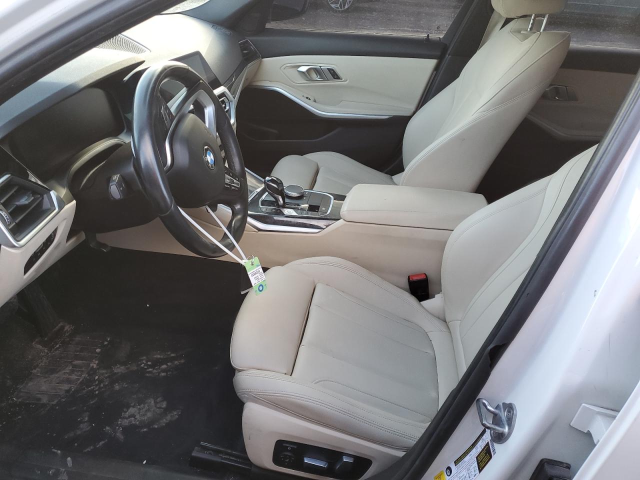 2020 BMW 3er VIN 3MW5R1J01L8B12507 Copart auction photo, minor dent/scratches damage thumbnail 7