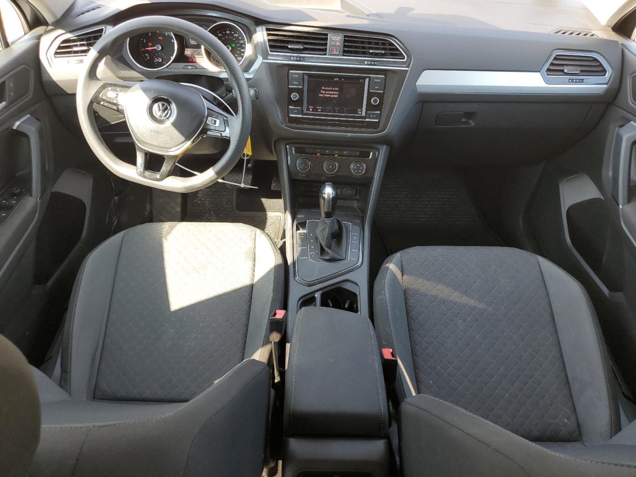 2019 Volkswagen Tiguan VIN 3VV1B7AX8KM032327 Copart auction photo, all over damage thumbnail 8