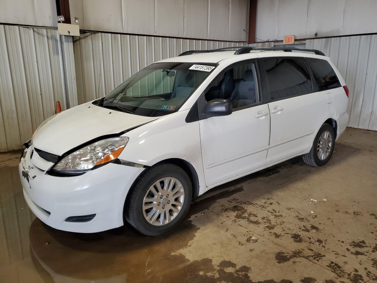 2007 Toyota Sienna VIN 5TDBK23C67S007840