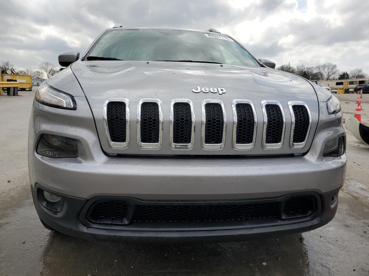 2017 Jeep Grand Cherokee VIN 1C4PJMCS1HW637536 Copart auction photo, rear end damage thumbnail 5