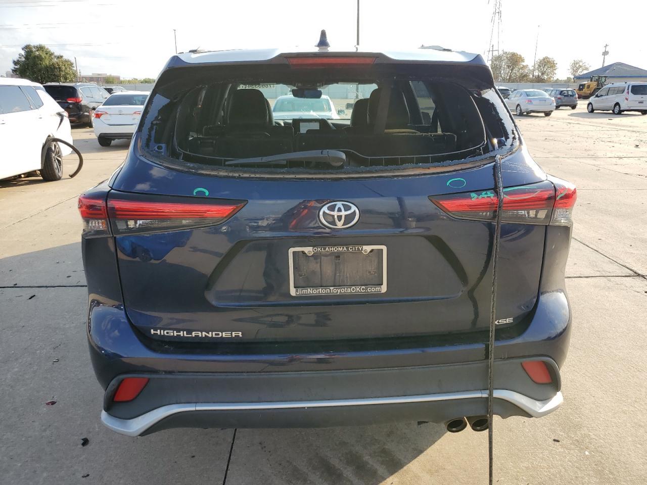 2021 Toyota Highlander VIN 5TDLZRAH9MS085760 Copart auction photo, hail / minor dent/scratches damage thumbnail 6