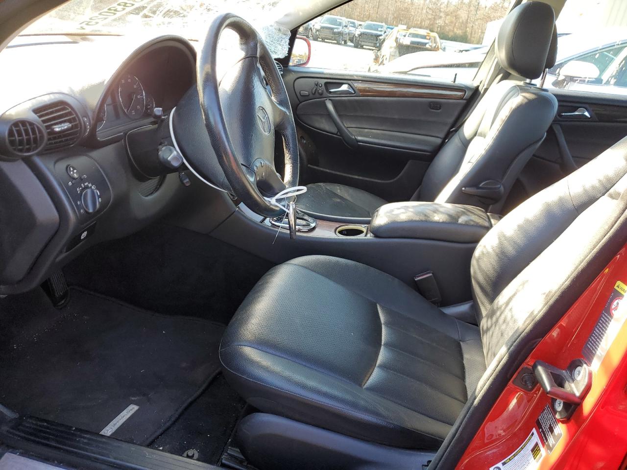 2007 Mercedes-Benz C-klasse VIN WDBRF87H47F901393 Copart auction photo, front end / top/roof damage thumbnail 7