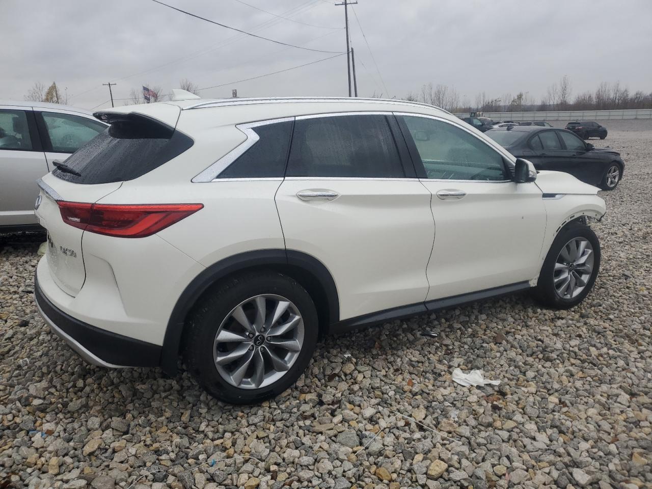 2020 Infiniti QX50 VIN 3PCAJ5M34LF115600 Copart auction photo, front end / side damage thumbnail 3