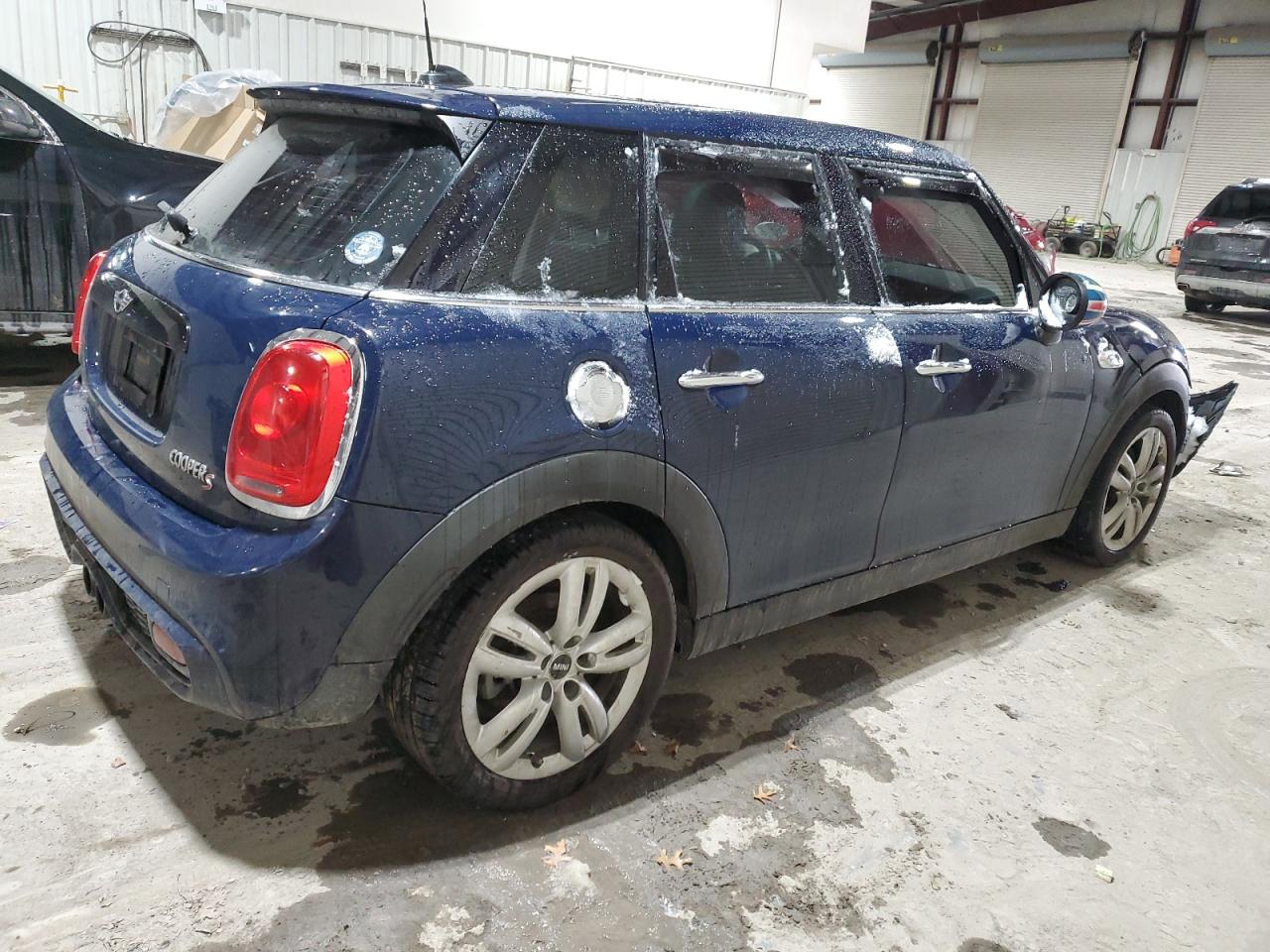 2016 MINI Cooper VIN WMWXU3C58G2D29667 Copart auction photo, front end damage thumbnail 3