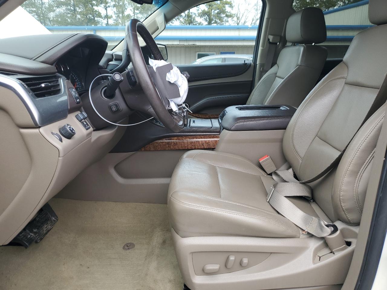 2015 Chevrolet Suburban VIN 1GNSCKKC3FR709536 Copart auction photo, front end damage thumbnail 7