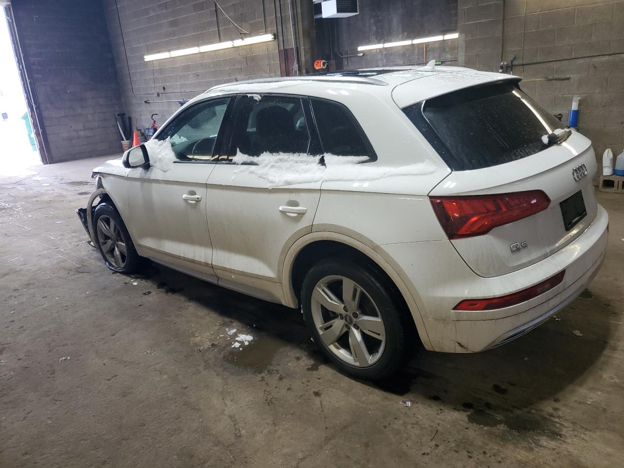 2018 Audi Q5 VIN WA1ANAFY3J2010191 Copart auction photo, front end damage thumbnail 2