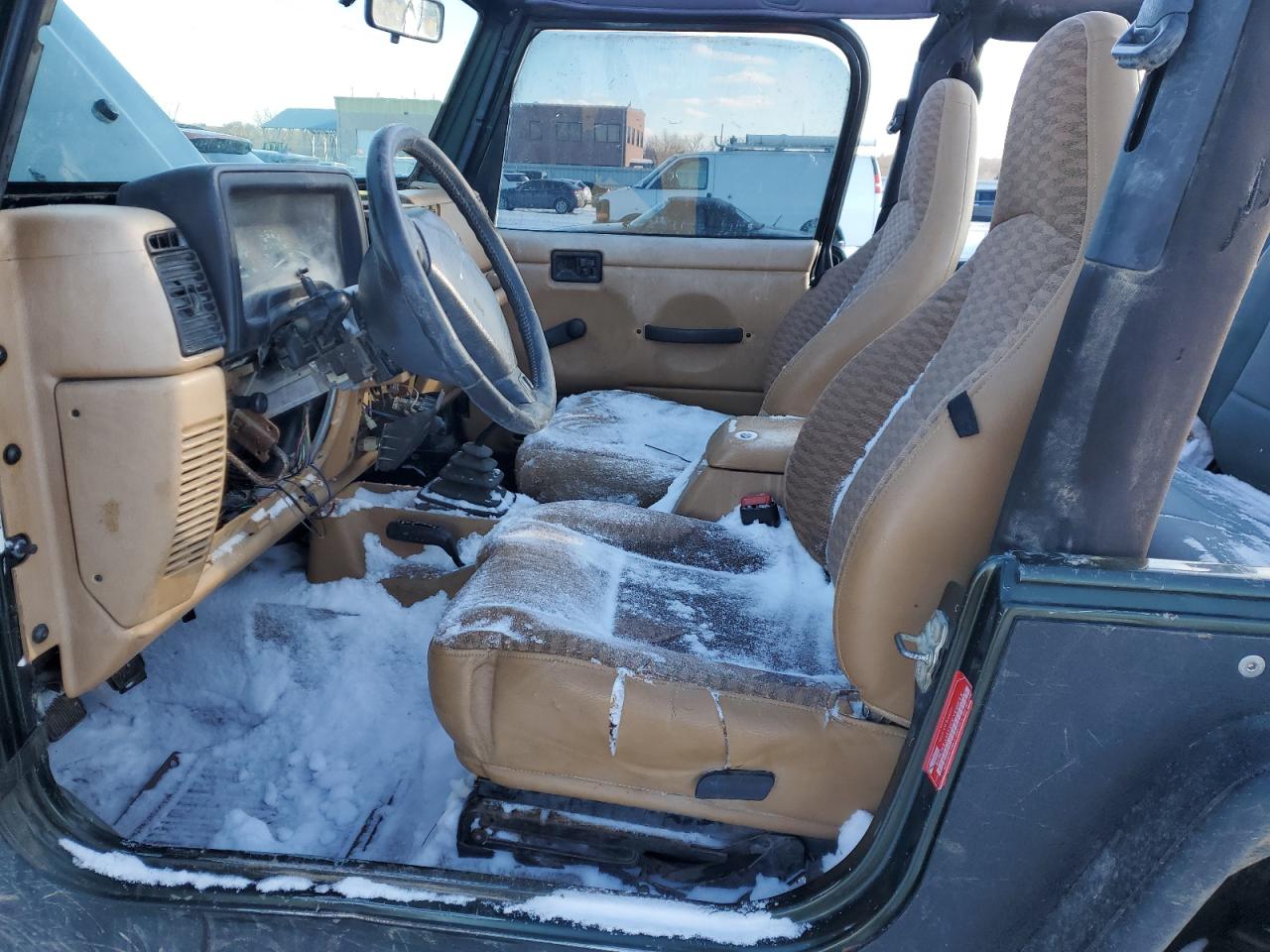 1998 Jeep Wrangler VIN 1J4FY19S0WP755043 Copart auction photo, side damage thumbnail 7