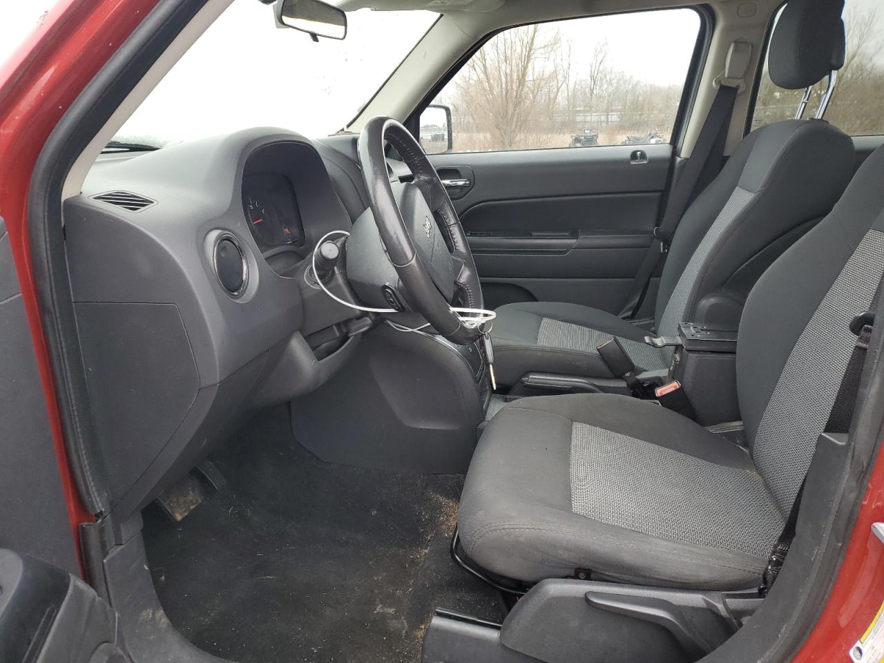 2010 Jeep Liberty (Patriot) VIN 1J4NT1GA8AD677139 Copart auction photo, front end damage thumbnail 7
