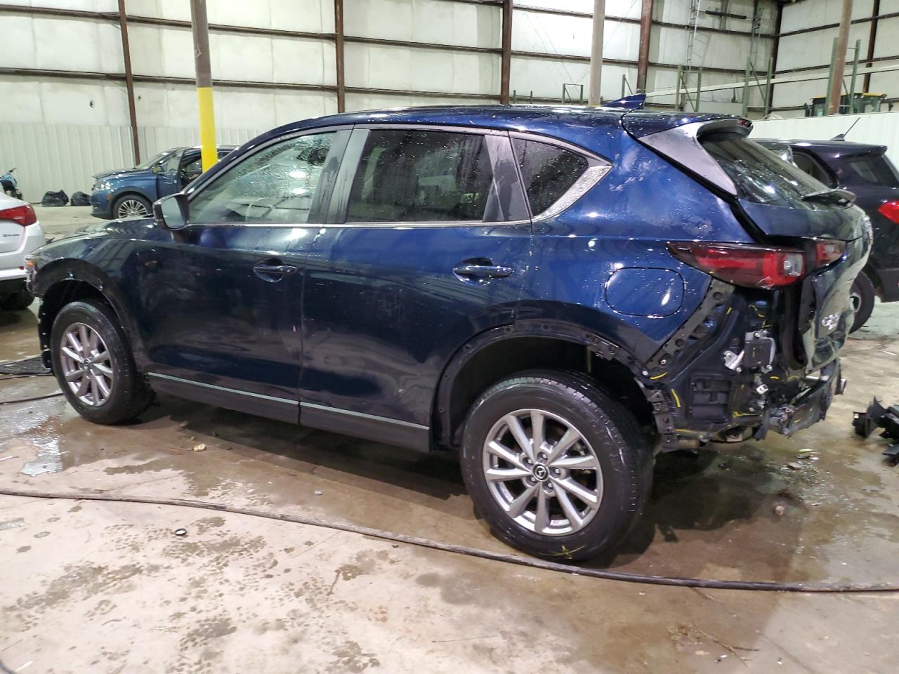 2022 Mazda CX-5 VIN JM3KFBCMXN0585959 Copart auction photo, front end / rear end damage thumbnail 2
