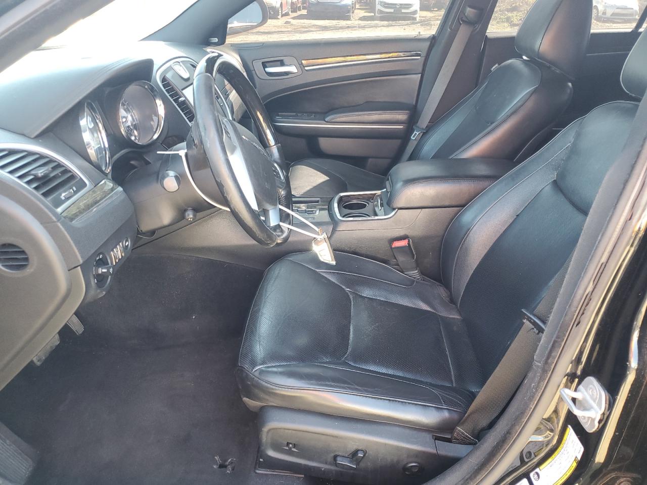 2013 Chrysler 300 VIN 2C3CCAET3DH650136 Copart auction photo, front end damage thumbnail 7