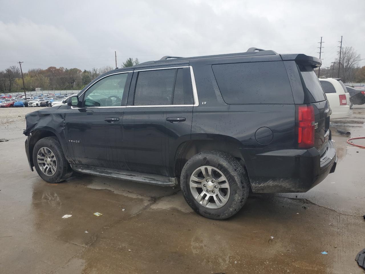 2015 Chevrolet Tahoe VIN 1GNSKBKC4FR160478 Copart auction photo, front end damage thumbnail 2