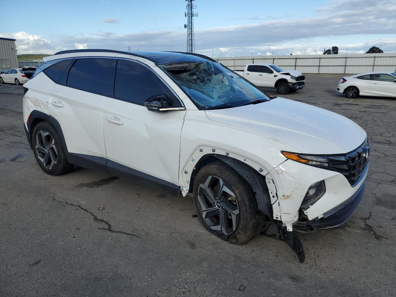 2023 Hyundai Tucson VIN 5NMJE3AE8PH198032 Copart auction photo, all over / water/flood damage thumbnail 4